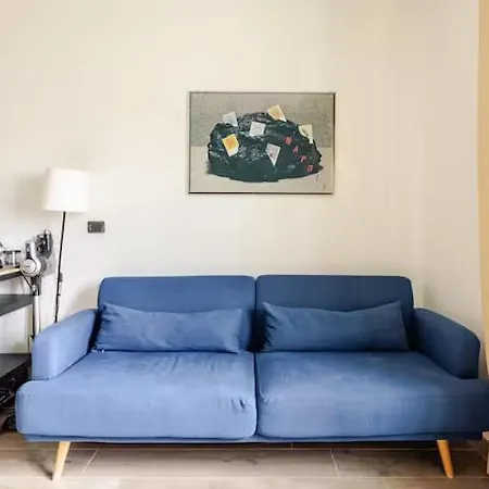 Crispi 74.1 - Nápoles