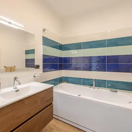 Crispi 74.1 - Apartment *