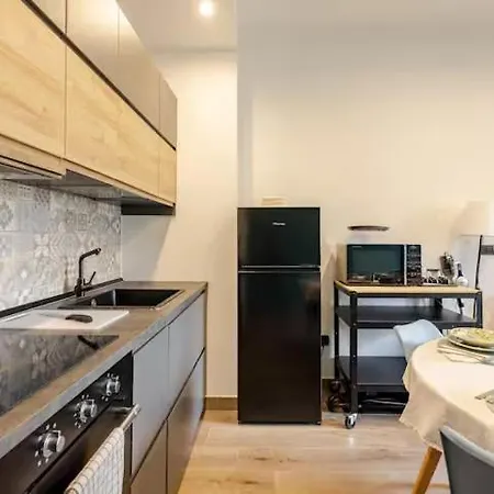 Crispi 74.1 - Naples